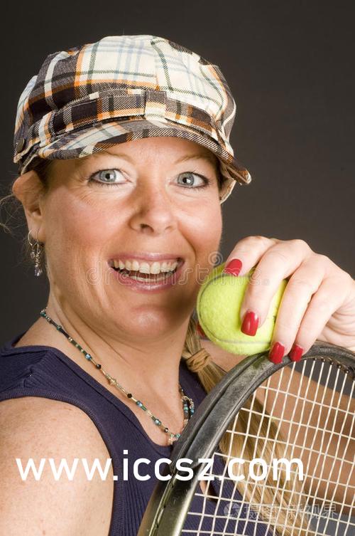 亚洲制服丝袜精品久久:08-11-24-30-35-41T：46,探索亚洲制服丝袜文化，精品的魅力与时间的印记