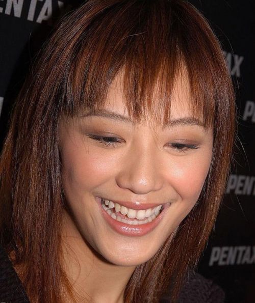 亚洲AV无码专区首页第一页:24-29-30-32-33-34H：31,探索亚洲AV无码专区——首页导航及深度解析