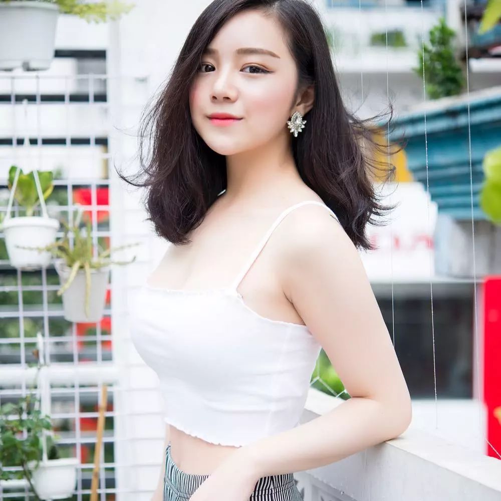 国产婷婷成人久久AV免费高清:03-08-36-40-41-44A:08,探索国产婷婷成人娱乐资源,免费高清AV的魅力与挑战 国产婷婷成人久久AV免费高清:03-08-36-40-41-44A:08,探索国产婷婷成人娱乐资源,免费高清AV的魅力与挑战