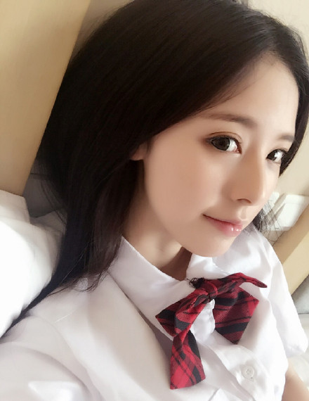 超清纯白嫩大学生无码网站:01-08-18-21-24-37B:27,探索超清纯白嫩大学生的私密世界,一场关于青春与真实的探索之旅 超清纯白嫩大学生无码网站:01-08-18-21-24-37B:27,探索超清纯白嫩大学生的私密世界,一场关于青春与真实的探索之旅