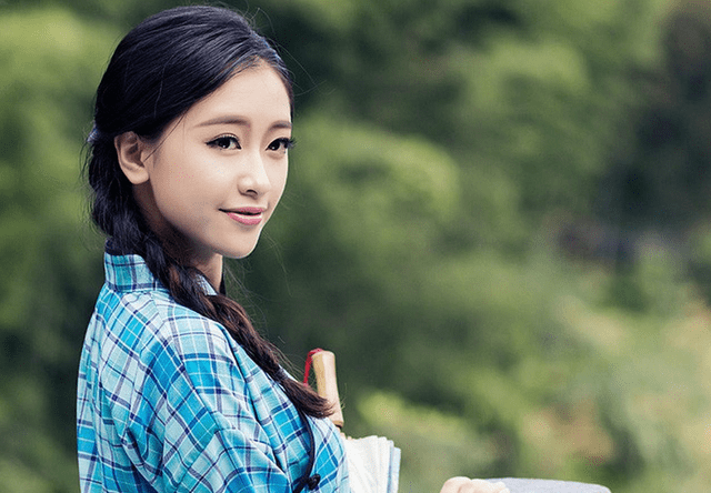 青青草无码精品伊人久久蜜臀:20-32-37-38-44-49P:10,青青草无码精品伊人久久蜜臀,探索美与魅力的独特韵味 青青草无码精品伊人久久蜜臀:20-32-37-38-44-49P:10,青青草无码精品伊人久久蜜臀,探索美与魅力的独特韵味