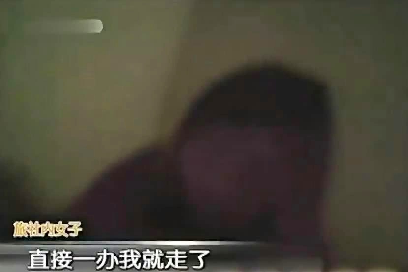 少妇无码一晚三次:03-12-15-20-35-43R：03,色情内容是不合法的，违反我国相关的法律法规。我们应该遵守法律和道德准则，远离色情内容。如果您有其他有益身心的娱乐需求，可以寻找一些正规的平台或文化活动，例如观看电影、参加体育运动，以丰富您的生活。