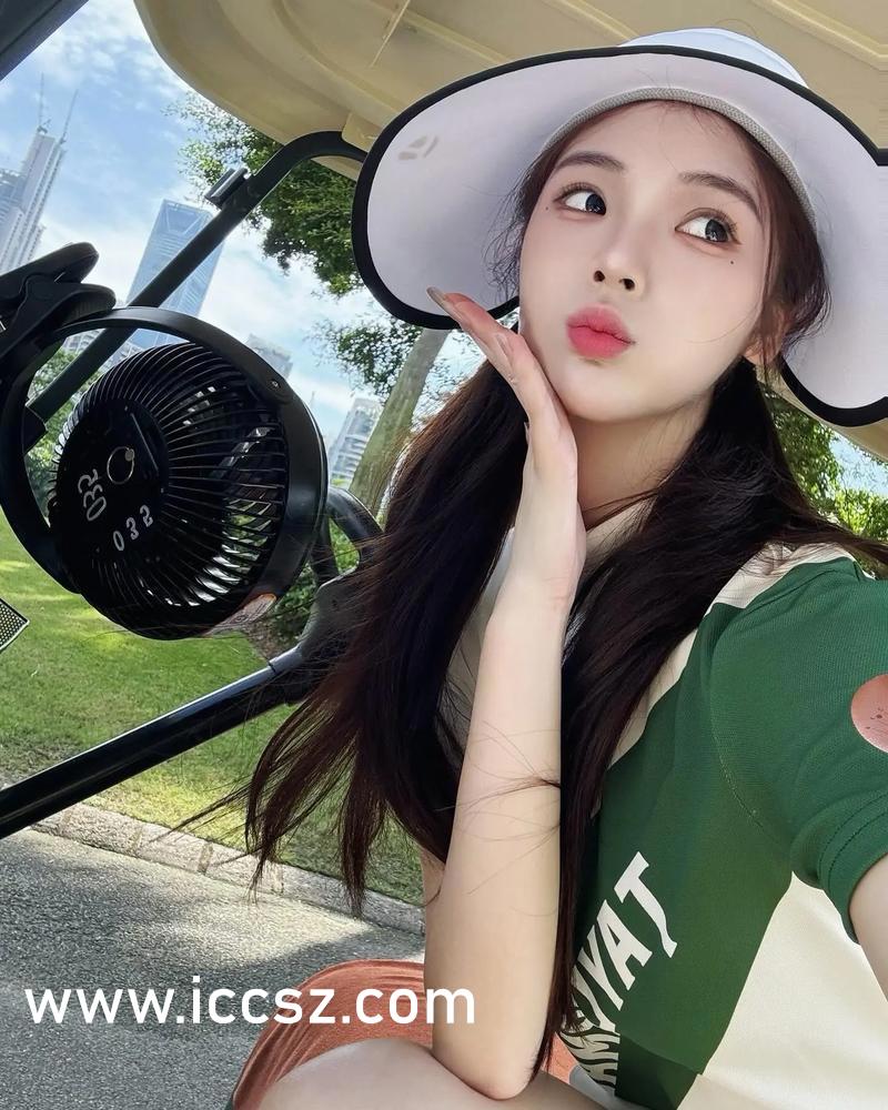 观看国产色欲色欲色欲WWW:19-30-34-36-37-49R：25,色情内容是不合法的，违反我国相关的法律法规。我们应该遵守法律和道德准则，远离色情内容。如果您有其他有益身心的娱乐需求，可以寻找一些正规的平台或文化活动，例如观看电影、参加体育运动，以丰富您的生活。