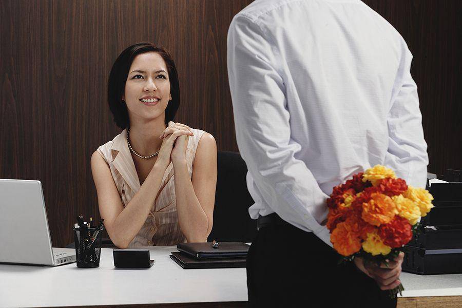 办公室少妇愉情理伦片:04-12-16-22-32-41P：42,办公室少妇的愉悦情愫与伦理探索 —— 一场关于职场与情感的微妙之旅