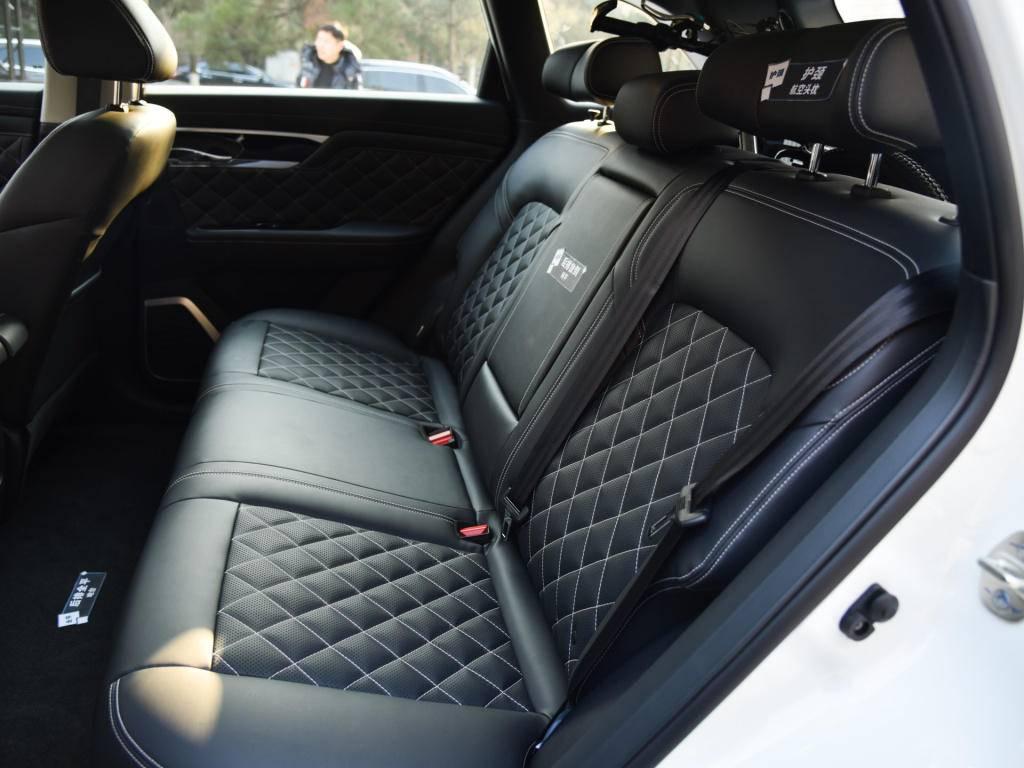 国产日产亚洲系列最新:01-12-23-44-45-48V：36,国产日产亚洲系列最新动态，探索01-12-23-44-45-48V与未来趋势的交融