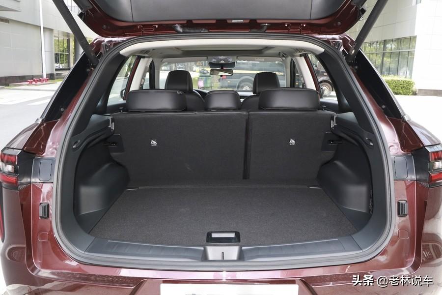 国产日产亚洲系列最新:01-12-23-44-45-48V：36,国产日产亚洲系列最新动态，探索01-12-23-44-45-48V与未来趋势的交融