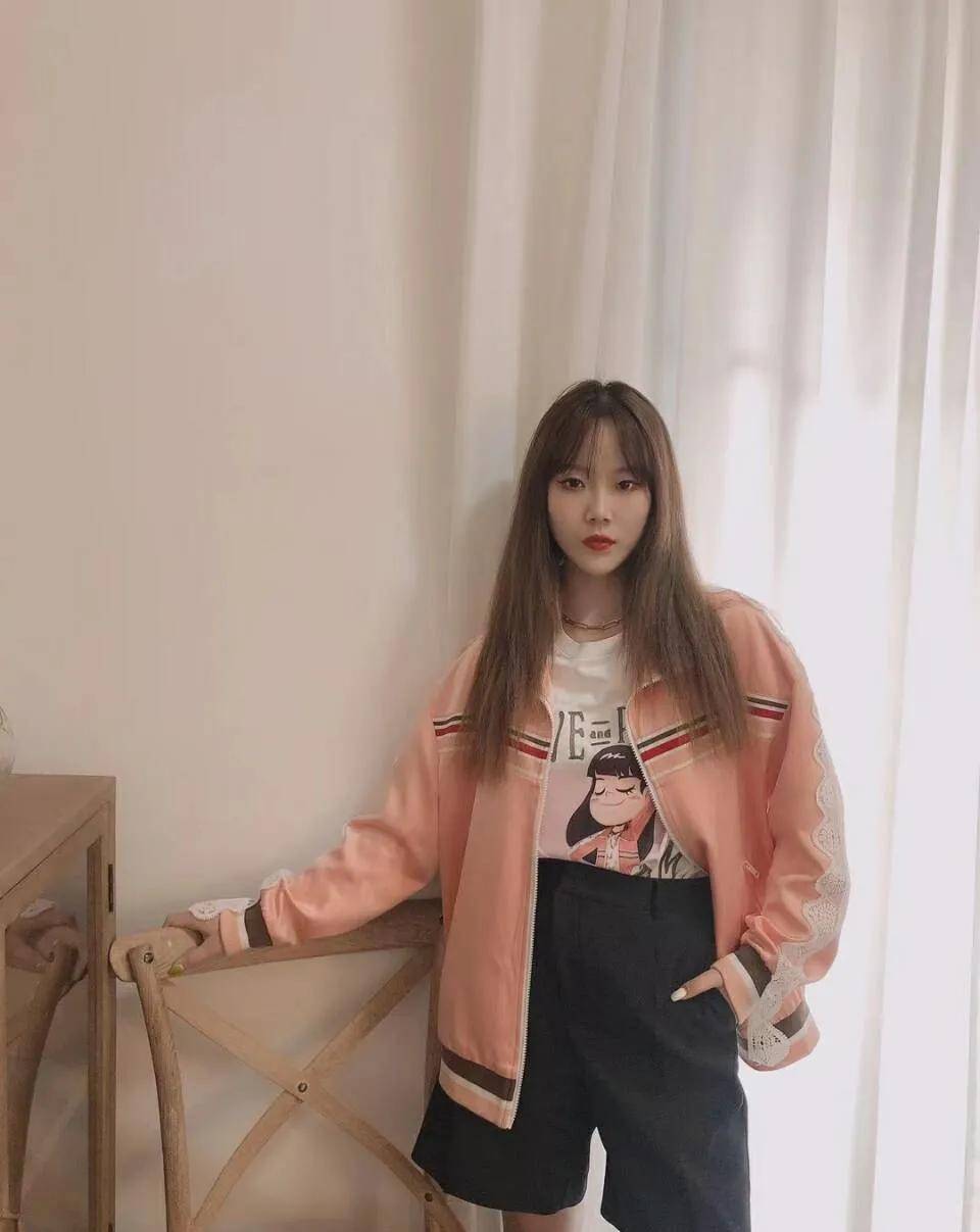 精品人妻系列无码专区:12-18-22-27-38-41R:08,精品人妻系列的无码专区,深度探索与反思 精品人妻系列无码专区:12-18-22-27-38-41R:08,精品人妻系列的无码专区,深度探索与反思