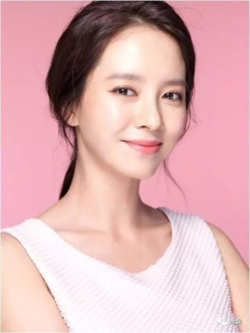 亚洲欧美日韩自偷自拍:03-04-05-40-42-48V：46,关于亚洲欧美日韩自偷自拍现象的深度探讨，一场跨越时空的文化交流