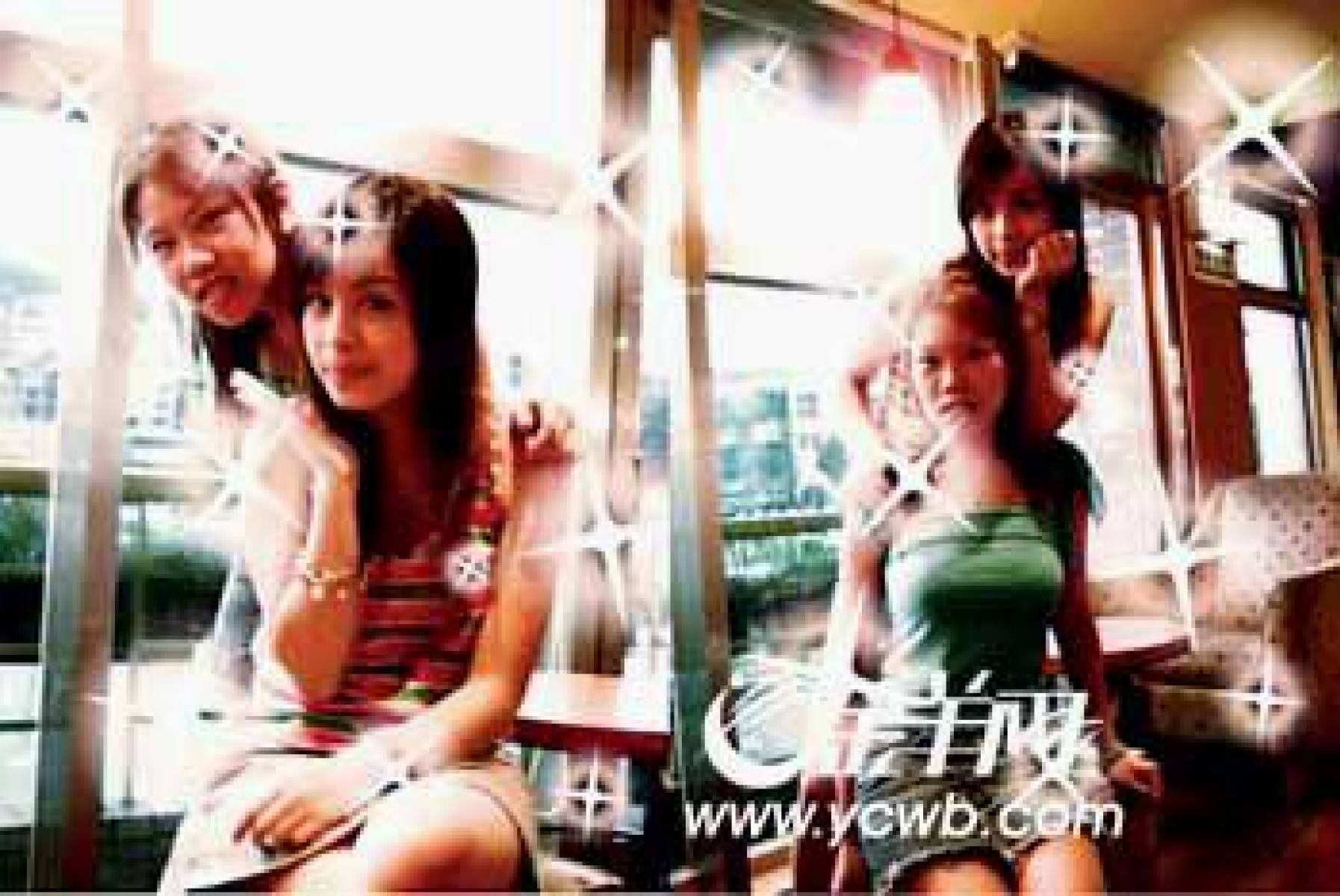 自拍偷区亚洲综合激情:20-22-24-32-36-47K：06,自拍偷区亚洲综合激情，探索数字时代的文化现象与情感表达