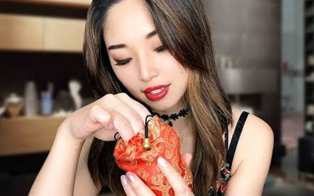 国产成人亚洲综合色婷婷:05-09-19-25-43-48M：05,国产成人亚洲综合色婷婷，探索与赏析