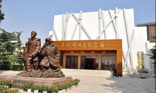 国产精品色内内在线播放:05-21-24-25-27-31U：30,关于国产精品色内内在线播放的探讨