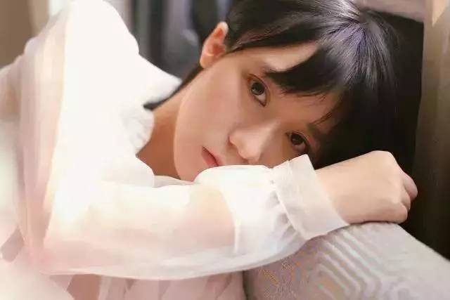 少妇高潮无套内谢麻豆传:13-16-17-22-29-34Y：13,探索真实与私密，少妇的情感世界与内心体验