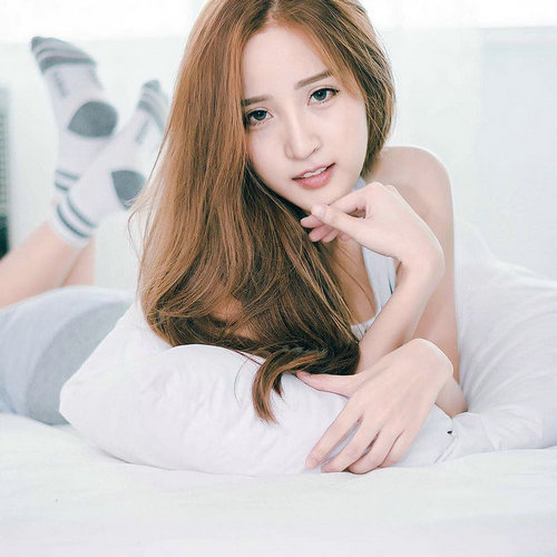 丰满日韩放荡少妇无码视频:02-06-23-32-36-37D：20,丰满日韩放荡少妇无码视频，探索成人娱乐内容的边界与反思