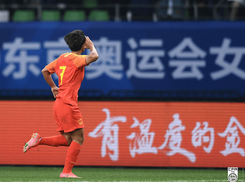 男女羞羞无遮掩视频网站:01-10-12-28-31-37J：05,男女羞羞无遮掩视频网站，探索前沿与反思