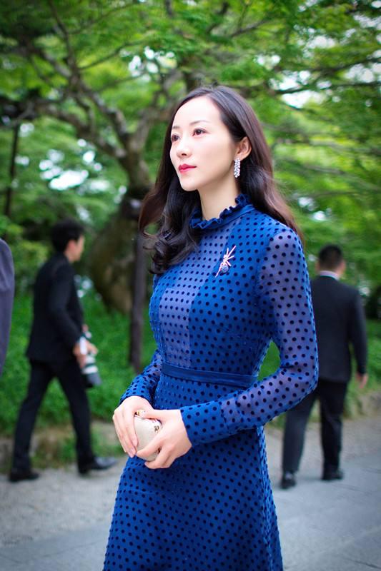 chinese丰满人妻videos:03-14-19-34-39-46J：33,色情内容是不合法的，违反我国相关的法律法规。我们应该遵守法律和道德准则，远离色情内容。如果您有其他有益身心的娱乐需求，可以寻找一些正规的平台或文化活动，例如观看电影、参加体育运动、学习知识等，以丰富您的生活。