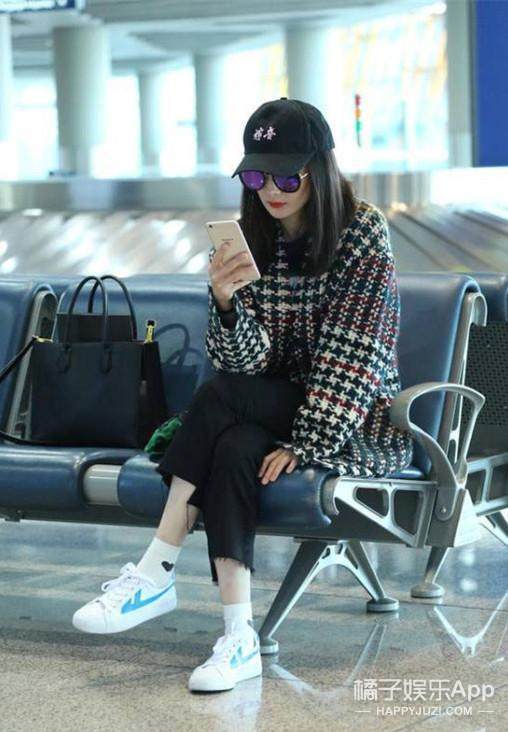 Y11111111少妇无码光屁股:08-09-34-35-42-44X：34,关于网络色情内容的警示与反思——以关键词Y11111111少妇无码光屁股为例