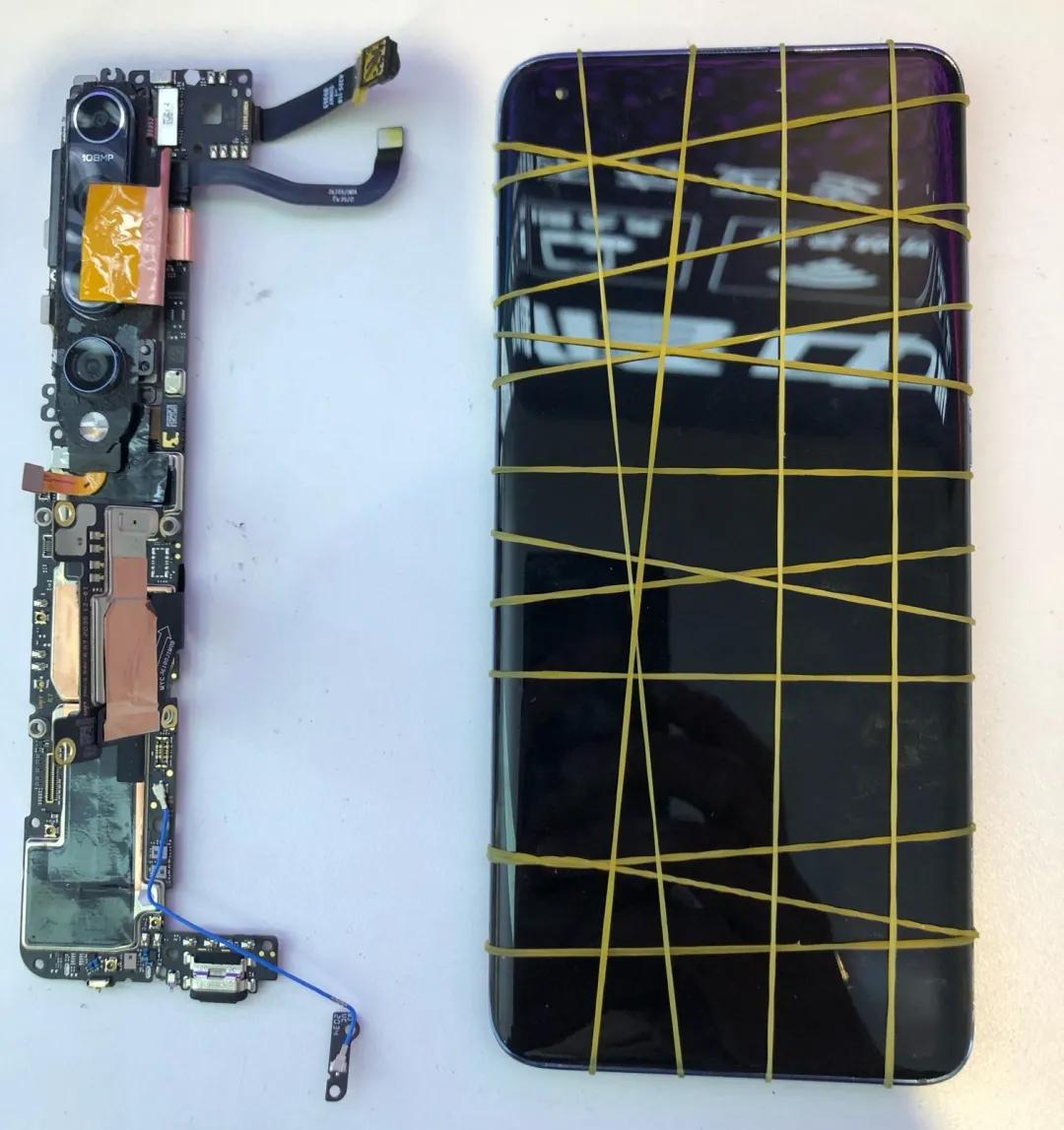 男女做羞羞的事视频免费观看无遮挡:10-17-18-19-38-41V：22,探索成人世界的边缘，如何合理看待男女私密行为视频