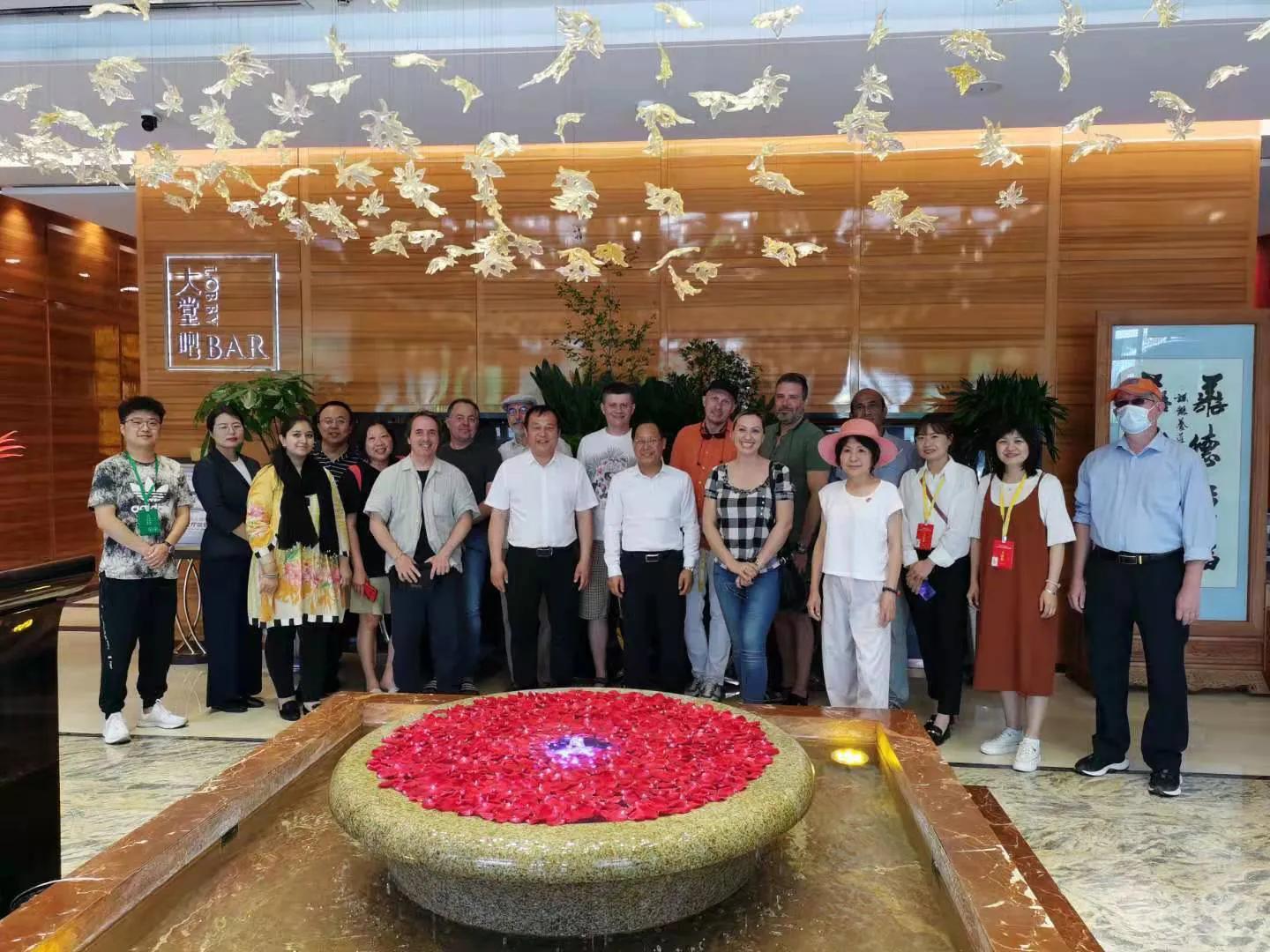 2021精品高清卡1卡2卡3麻豆:03-18-19-22-39-46T：41,探索高清卡时代，麻豆的魅力与多元体验（关键词，精品高清卡、卡系列、麻豆、时间码）