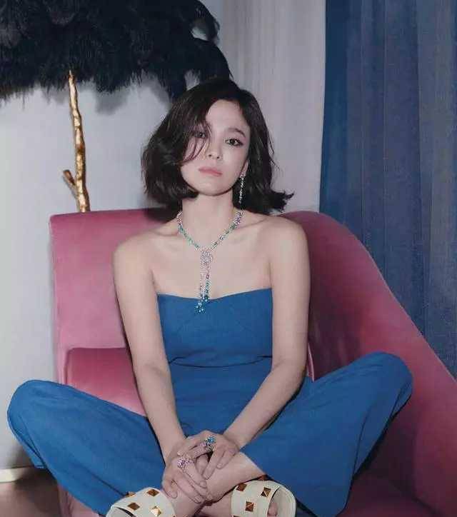 曰本又大又粗又黄又爽的少妇毛片:05-12-23-25-30-31V：39,色情内容是不合法的，违反我国相关的法律法规。我们应该遵守法律和道德准则，远离色情内容。如果您有其他有益身心的娱乐需求，可以寻找一些正规的平台或文化活动，例如观看电影、参加体育运动、学习知识等，以丰富您的生活。