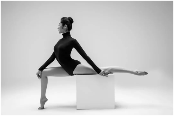 亚洲国产精品自在拍在线播放蜜臀:04-06-14-33-35-42M：38,亚洲国产精品自在拍，在线播放蜜臀的魅力时光