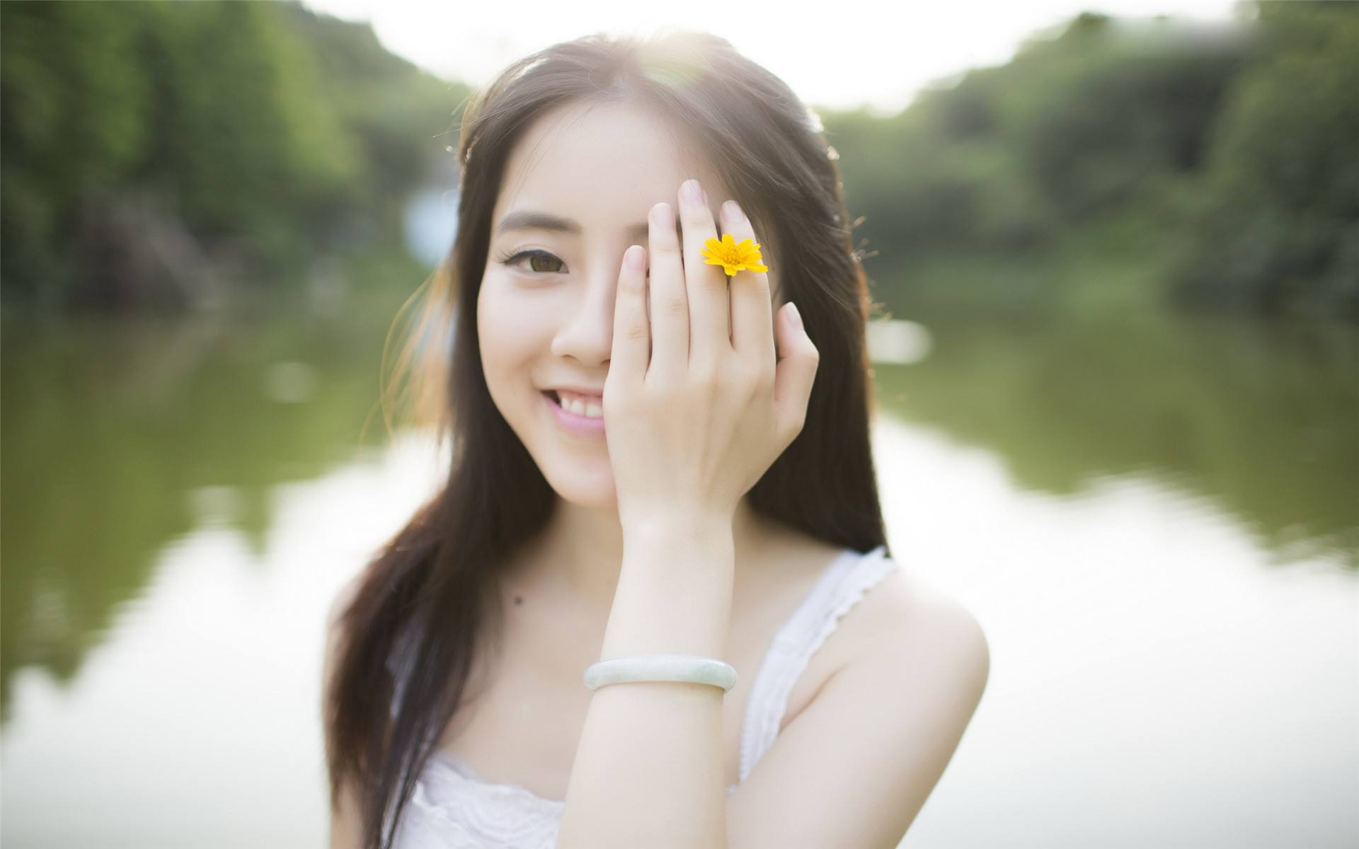 男人J桶进女人P无遮挡免费观看:09-15-22-25-38-46Q：09,色情内容是不合法的，违反我国相关的法律法规。我们应该遵守法律和道德准则，远离色情内容。如果有其他有益身心的娱乐需求，可以寻找一些正规的平台或文化活动，例如观看电影、阅读书籍、参加体育运动等。这些活动不仅能够提供娱乐，还能够促进身心健康。