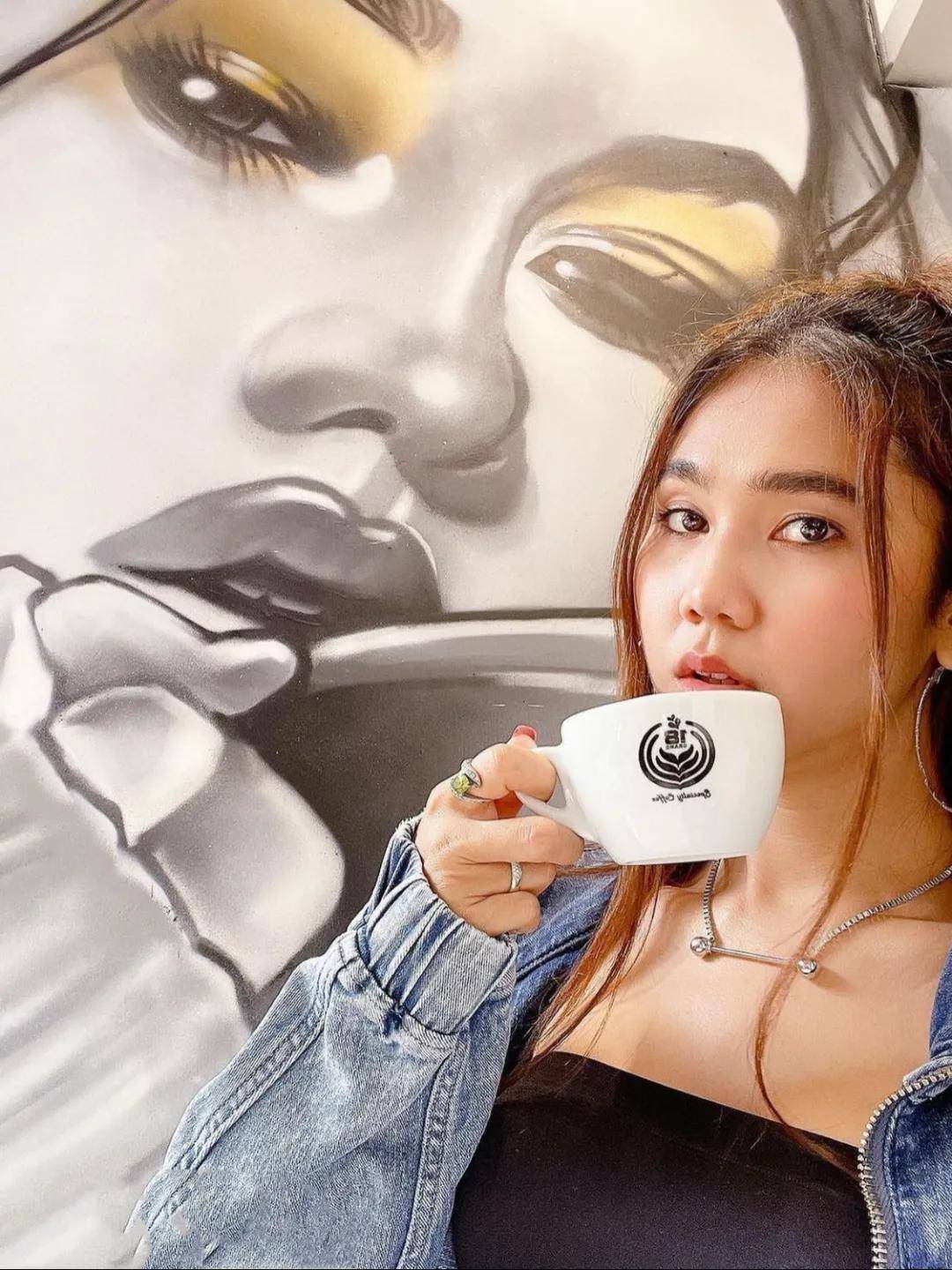 99亚洲精品卡2卡三卡4卡2卡:14-23-27-34-35-41E：49,探索亚洲精品卡，从卡二到卡四的多元魅力之旅