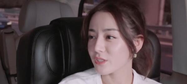 啊轻点灬大JI巴太粗太长了在线:04-09-18-22-34-47J：16,色情内容是不合法的，违反我国相关的法律法规。我们应该遵守法律和道德准则，远离色情内容。如果您有其他有益身心的娱乐需求，可以寻找一些正规的平台或文化活动，例如观看电影、参加体育运动，以丰富您的生活。