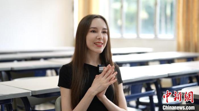 国产亚洲人成网站在线观看琪琪秋:02-03-24-28-30-44D:02,探索国产亚洲在线影视世界,琪琪秋的故事与更多 国产亚洲人成网站在线观看琪琪秋:02-03-24-28-30-44D:02,探索国产亚洲在线影视世界,琪琪秋的故事与更多