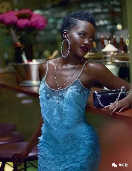 A片无码AV看免费大片在线喝奶:05-18-19-27-33-48L：22,探索在线影视世界，免费观看A片无码AV大片体验