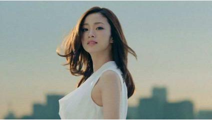 日本熟妇乱人伦A片免费高清直播:02-12-18-38-41-49H：23,色情内容是不合法的，违反我国相关的法律法规。我们应该遵守法律和道德准则，远离色情内容。如果您有其他有益身心的娱乐需求，可以寻找一些正规的平台或文化活动，例如观看电影、参加体育运动、学习知识等，以丰富您的生活。