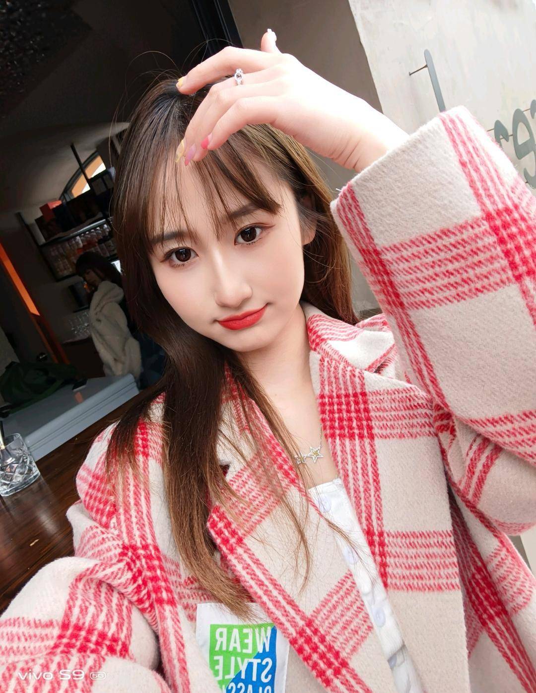 精品无码制服丝袜自拍app欧美:05-11-21-41-42-45A：01,欧美精品无码制服丝袜自拍app，探索与赏析（文章编号，05-11-21-41-42-45A，01）