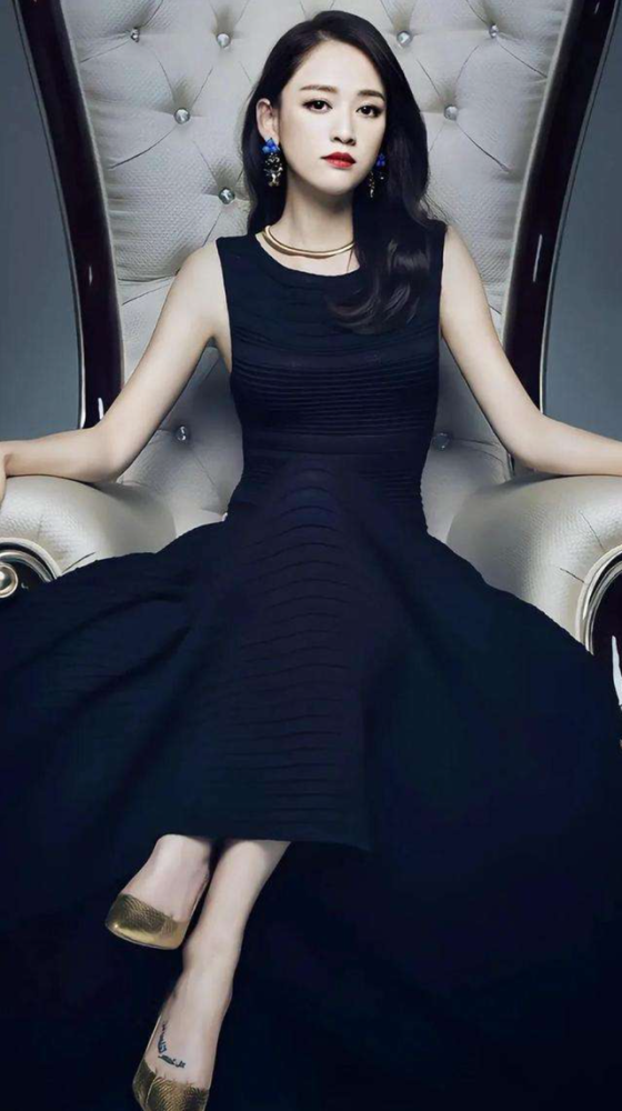 少妇把腿扒开让我添69式SEX:03-04-05-40-42-48V：46,色情内容是不道德和违法的，不仅违反社会道德标准，还可能对个人的身心健康造成伤害。因此，我无法为您撰写涉及此类内容的文章。