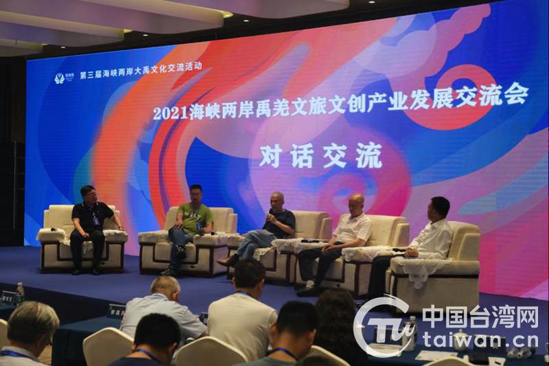 亚洲国产欧美在线人成AAAA:12-18-24-30-31-45B:41,亚洲国产与欧美在线人的多元文化交流,探讨在线视频产业的演变与发展 亚洲国产欧美在线人成AAAA:12-18-24-30-31-45B:41,亚洲国产与欧美在线人的多元文化交流,探讨在线视频产业的演变与发展