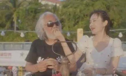 边摸边吃奶边做爽免费视频99:24-29-30-32-33-34H：31,色情内容是不合法的，违反我国相关的法律法规。我们应该遵守法律和道德准则，远离色情内容。如果您有其他有益身心的娱乐需求，可以寻找一些正规的平台或文化活动，例如观看电影、参加体育运动，以丰富您的生活。