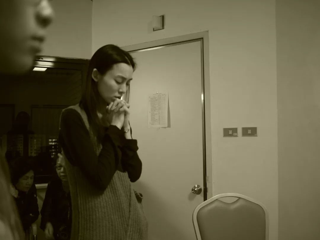 正在播放黑人40厘米无码专区:05-09-21-29-34-36K：38,探索黑人文化专区，一场视觉盛宴的探寻之旅