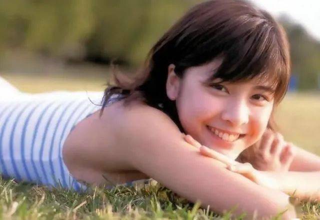 92午夜少妇极品福利无码电影:10-15-19-20-35-49D：21,探索午夜电影世界的神秘面纱，关于92午夜少妇极品福利无码电影的深度解析