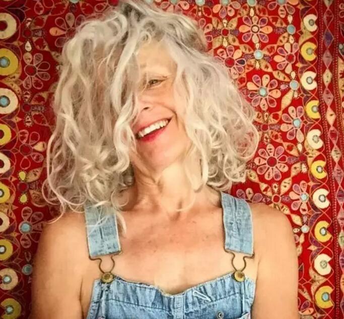 欧美老妇疯狂xxxxbbbb:13-15-18-23-34-45X:49,欧美老妇的激情世界,探索疯狂与活力的边界 欧美老妇疯狂xxxxbbbb:13-15-18-23-34-45X:49,欧美老妇的激情世界,探索疯狂与活力的边界